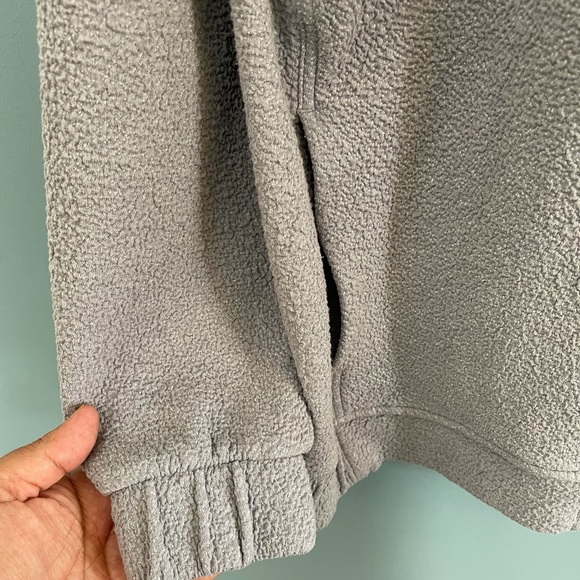 Preowned Lululemon Pave Jacket Size Small - Picture 4 of 8